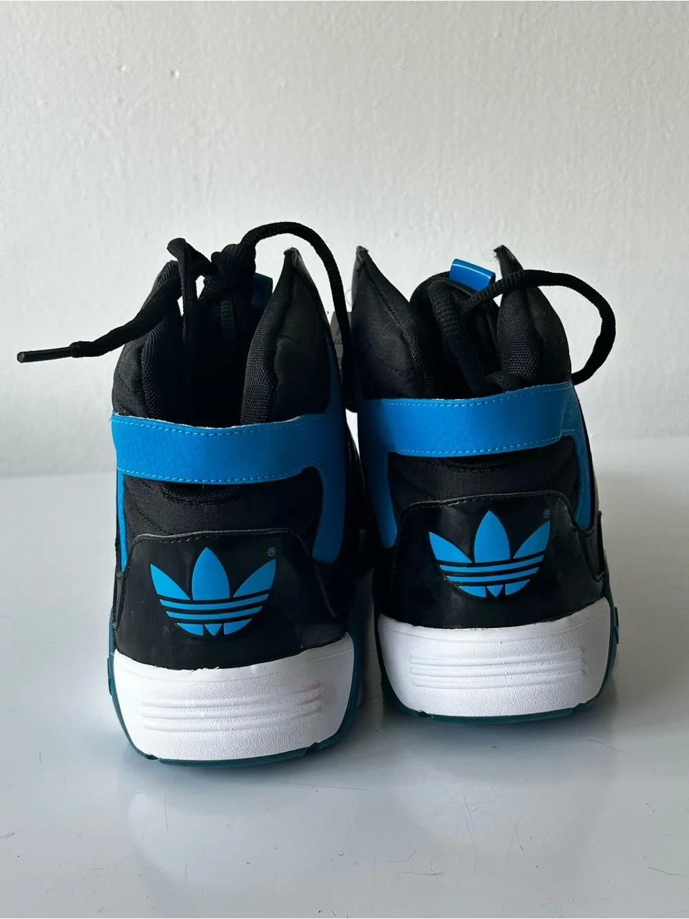 Mens Adidas LQC Basketball Sneakers in Black and Blue NWT Size 13